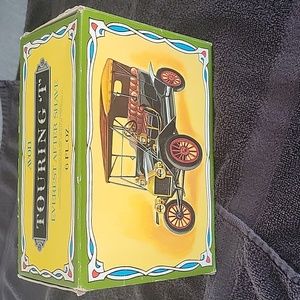 Vintage 70's Avon Touring T Everest After Shave Decanter With Box.